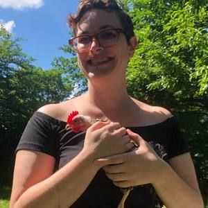 Meet your Posher, Alicia